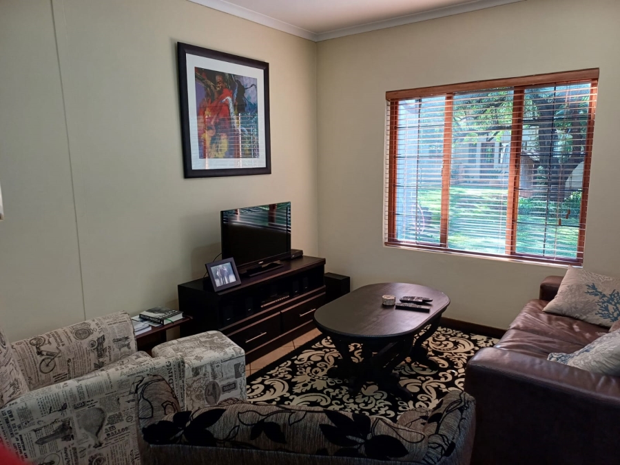 2 Bedroom Property for Sale in The Coves North West
